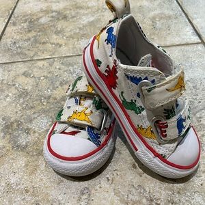 Size 5c Converse Dinosaurs shoes